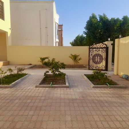 فيلا وشقق السعادة - صلالة Exterior photo